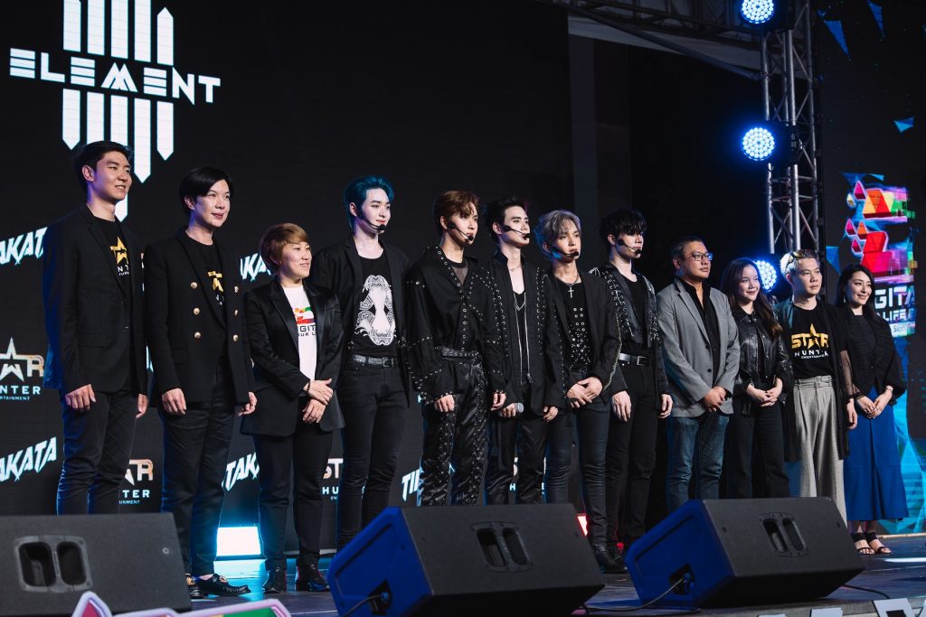 18. ELEMENT Debut Stage
