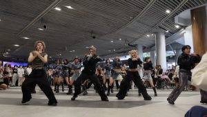 4Mix flashmob ในกรุงเทพ2