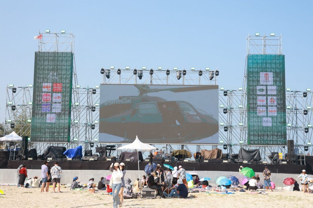 00 Movie on the Beach 9 Ent 2024 2